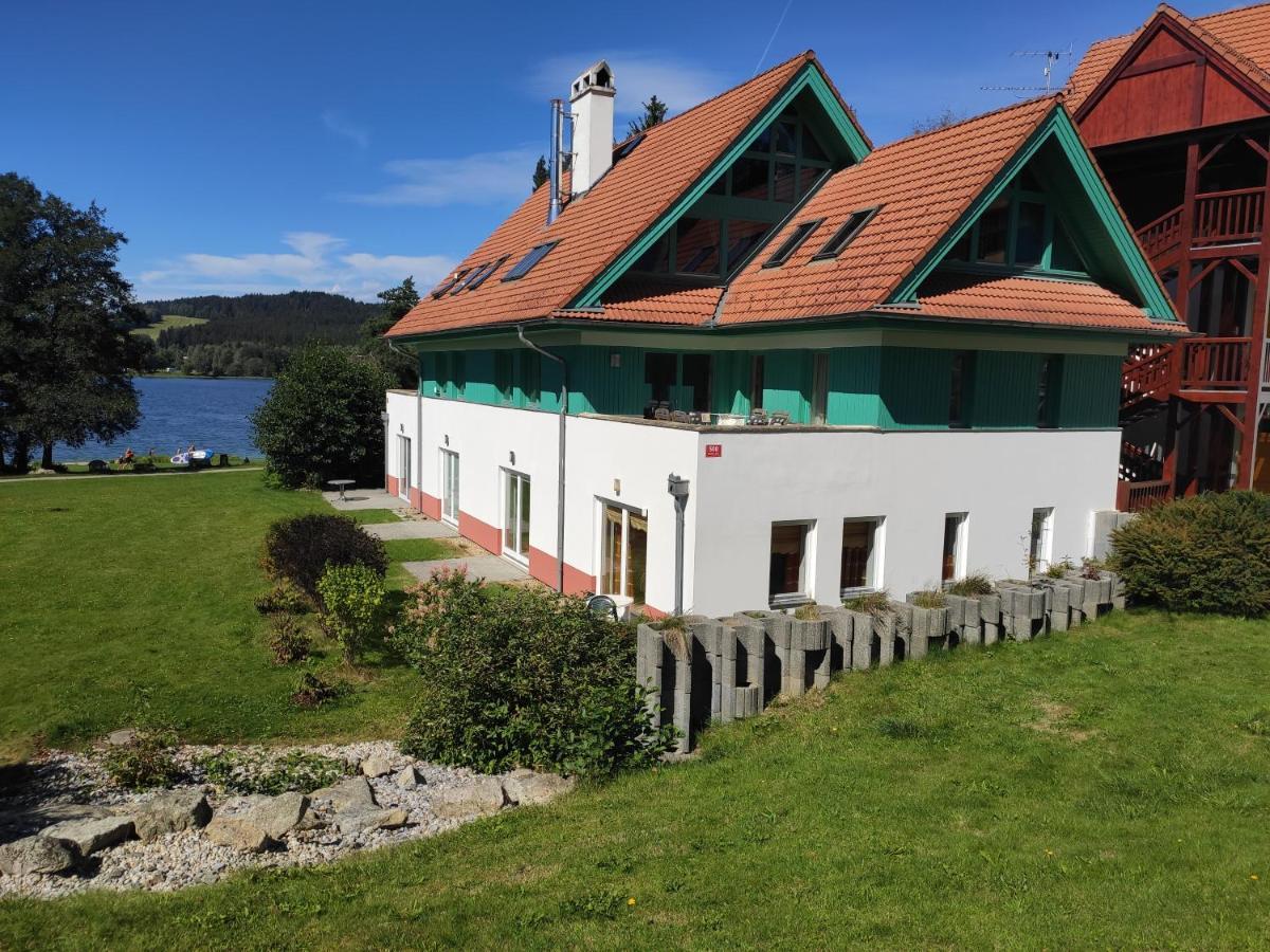 Appartement Lipno Riviéra - Myši v botě à Lipno nad Vltavou Extérieur photo