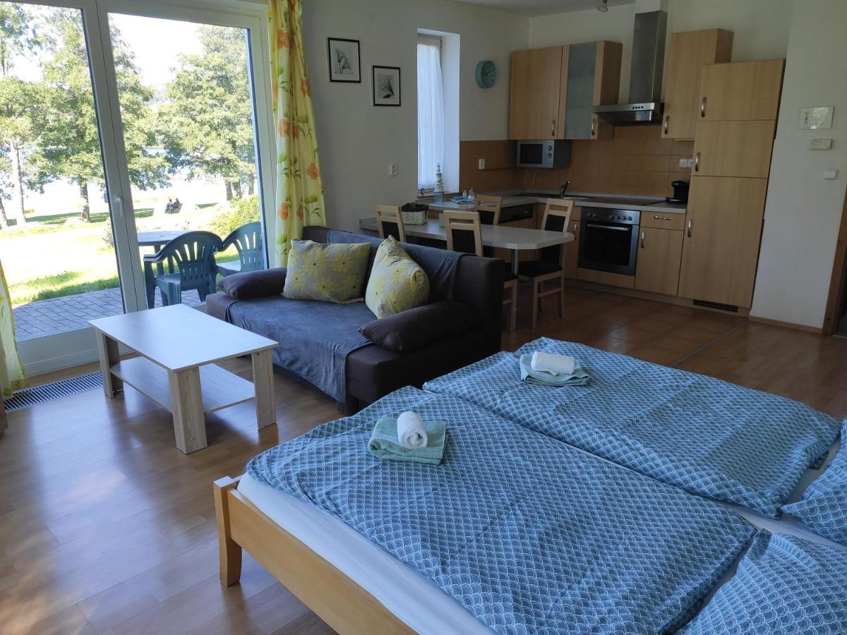 Appartement Lipno Riviéra - Myši v botě à Lipno nad Vltavou Extérieur photo